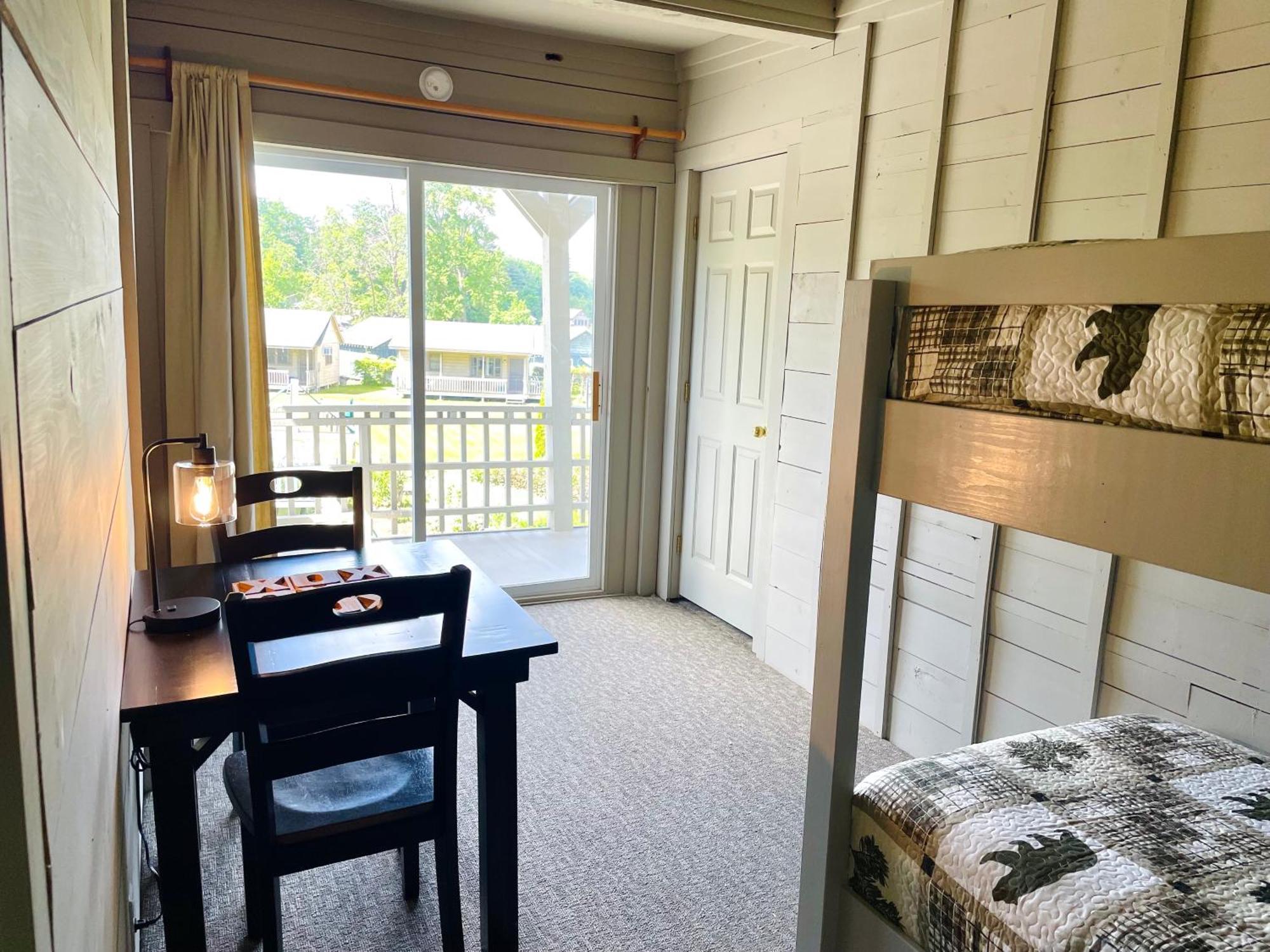 Waters Edge Lodge Lake George Exterior foto