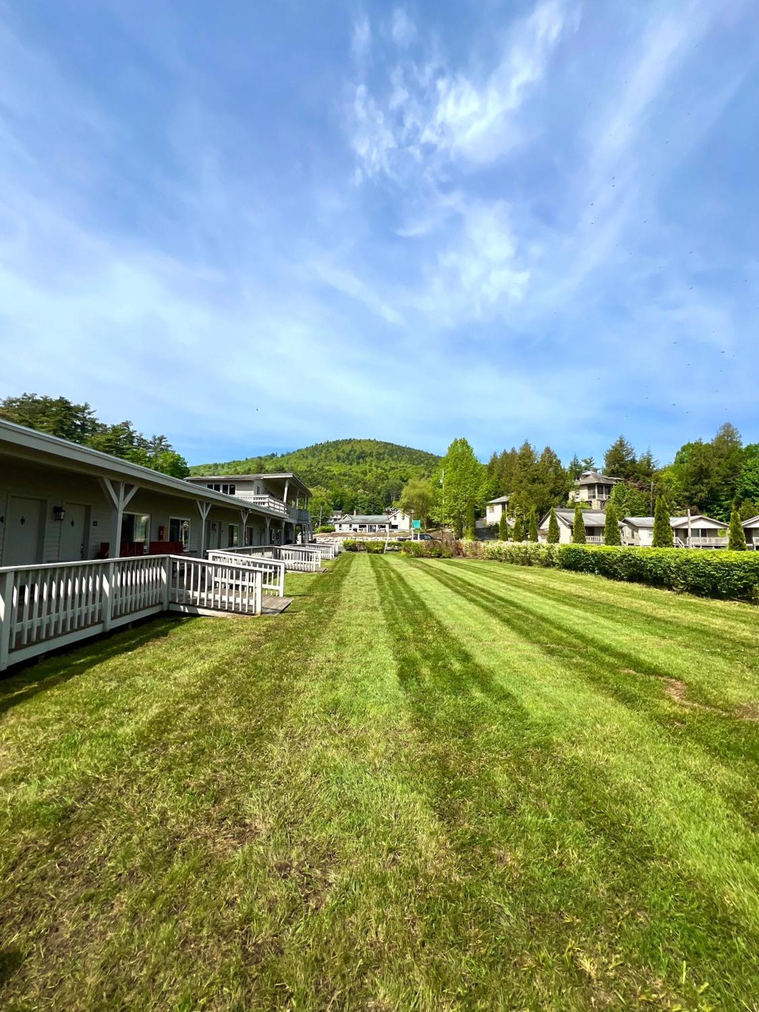 Waters Edge Lodge Lake George Exterior foto