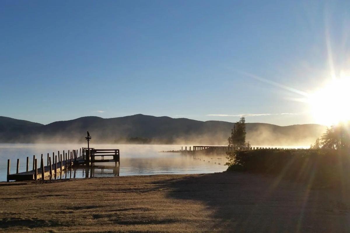 Waters Edge Lodge Lake George Exterior foto
